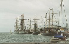 ships other 1988 bicentennial tall australian race