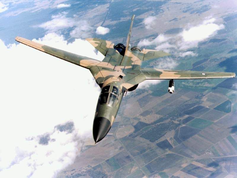 F 111 Bomber