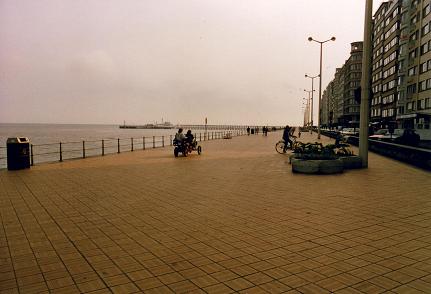  Ostende marche de pdestrien, ma seule photo de la Belgique