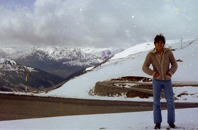 A menina chinesa tirou uma fotografia minha em  Andorra em 1981 