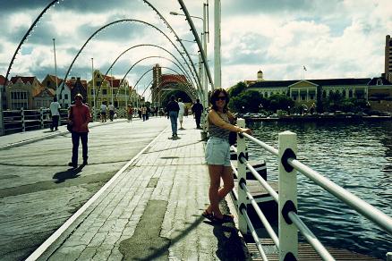  Tara on the the Queen Emma Pontoon Bridge 