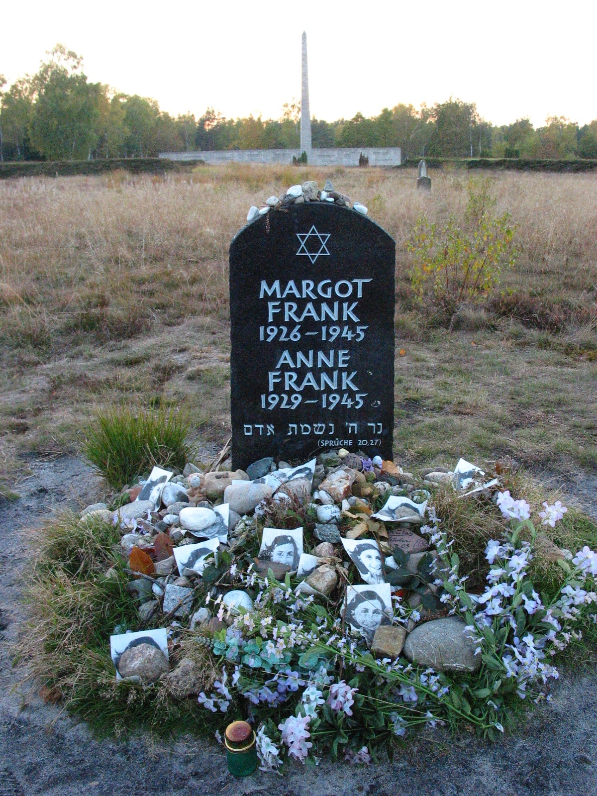 anne frank monument