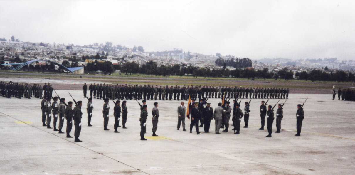 Como es com n en todo el Ecuador el Juramento a la Bandera 